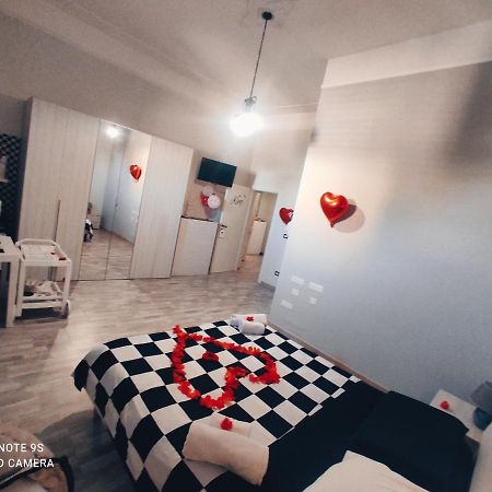 Scacco Matto Holiday House Taranto Dış mekan fotoğraf