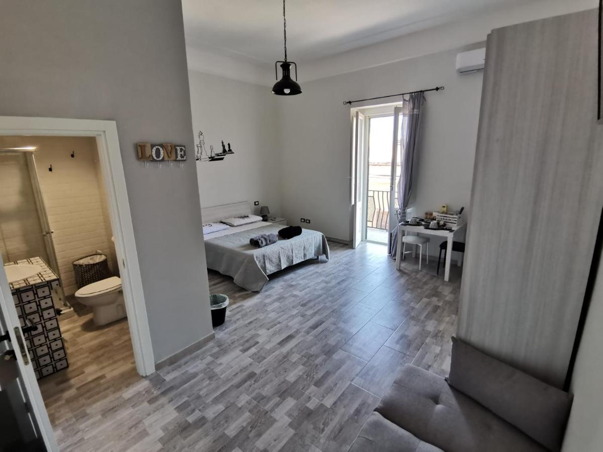 Scacco Matto Holiday House Taranto Dış mekan fotoğraf