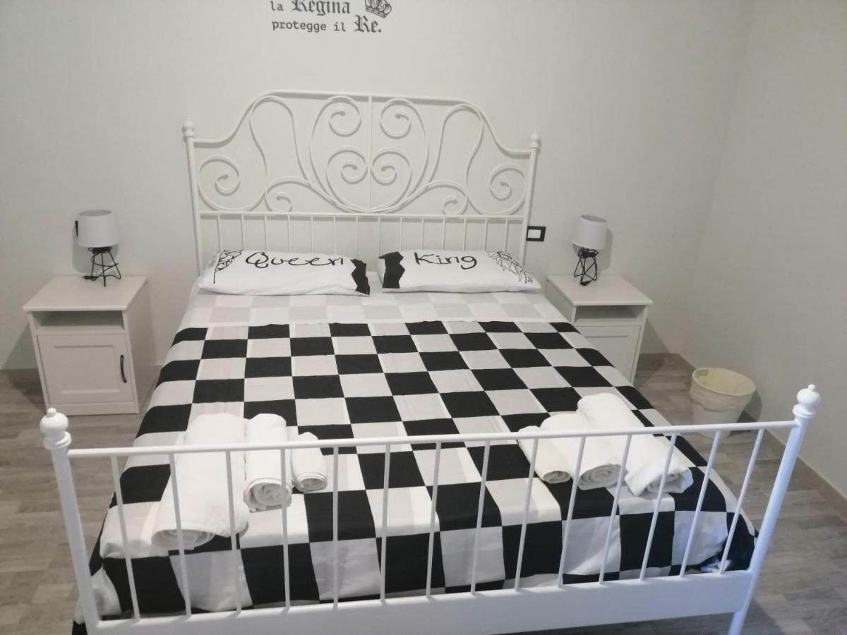Scacco Matto Holiday House Taranto Dış mekan fotoğraf