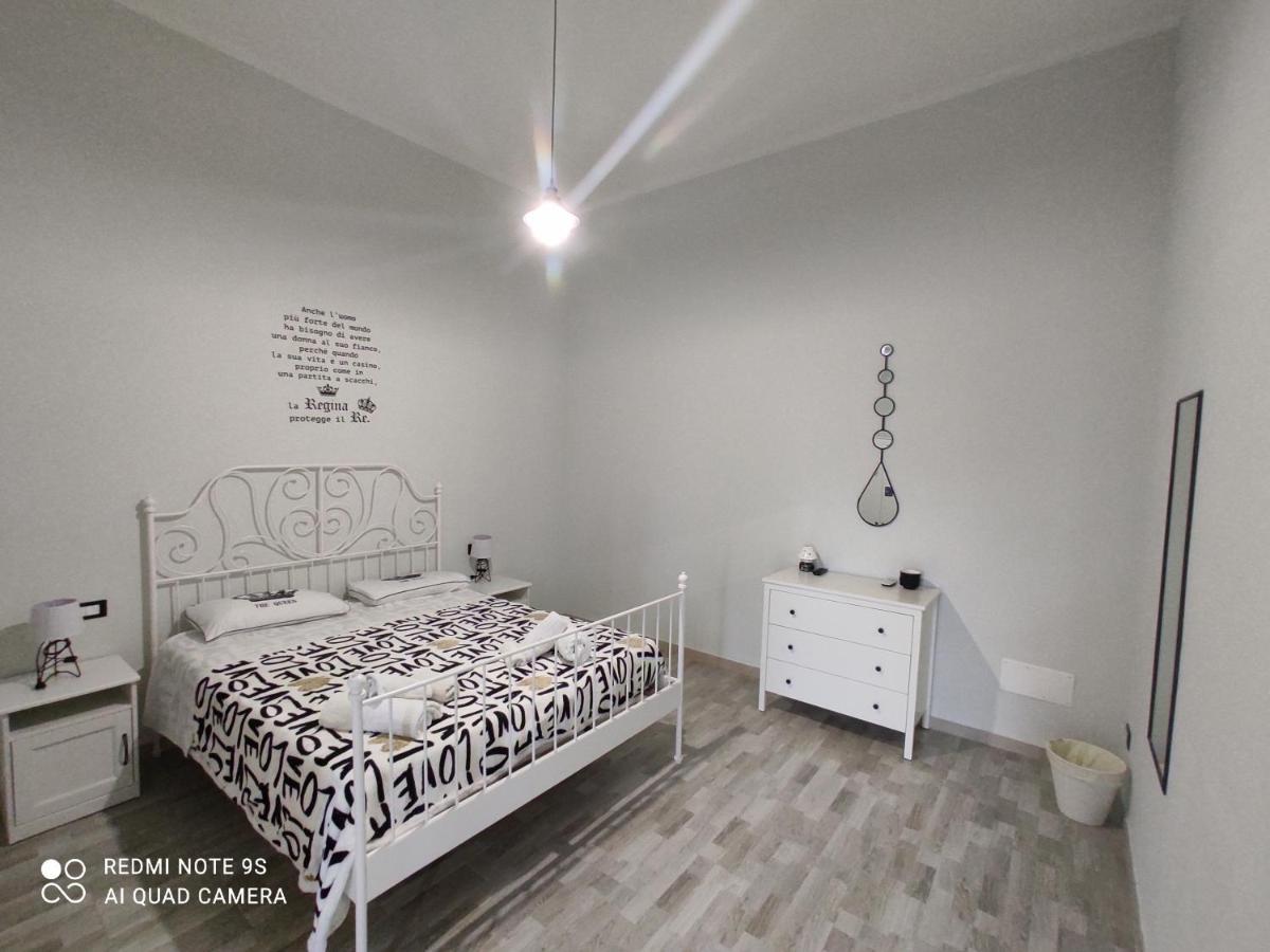 Scacco Matto Holiday House Taranto Oda fotoğraf
