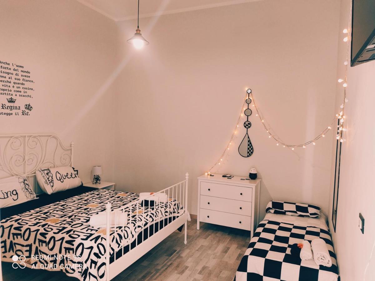 Scacco Matto Holiday House Taranto Dış mekan fotoğraf